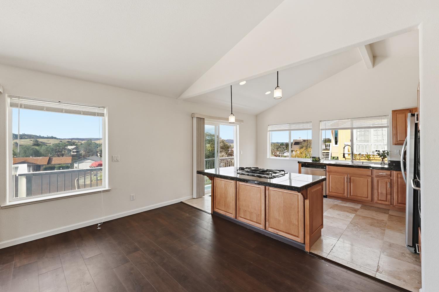 629 Poker Flat, Copperopolis, CA 95228