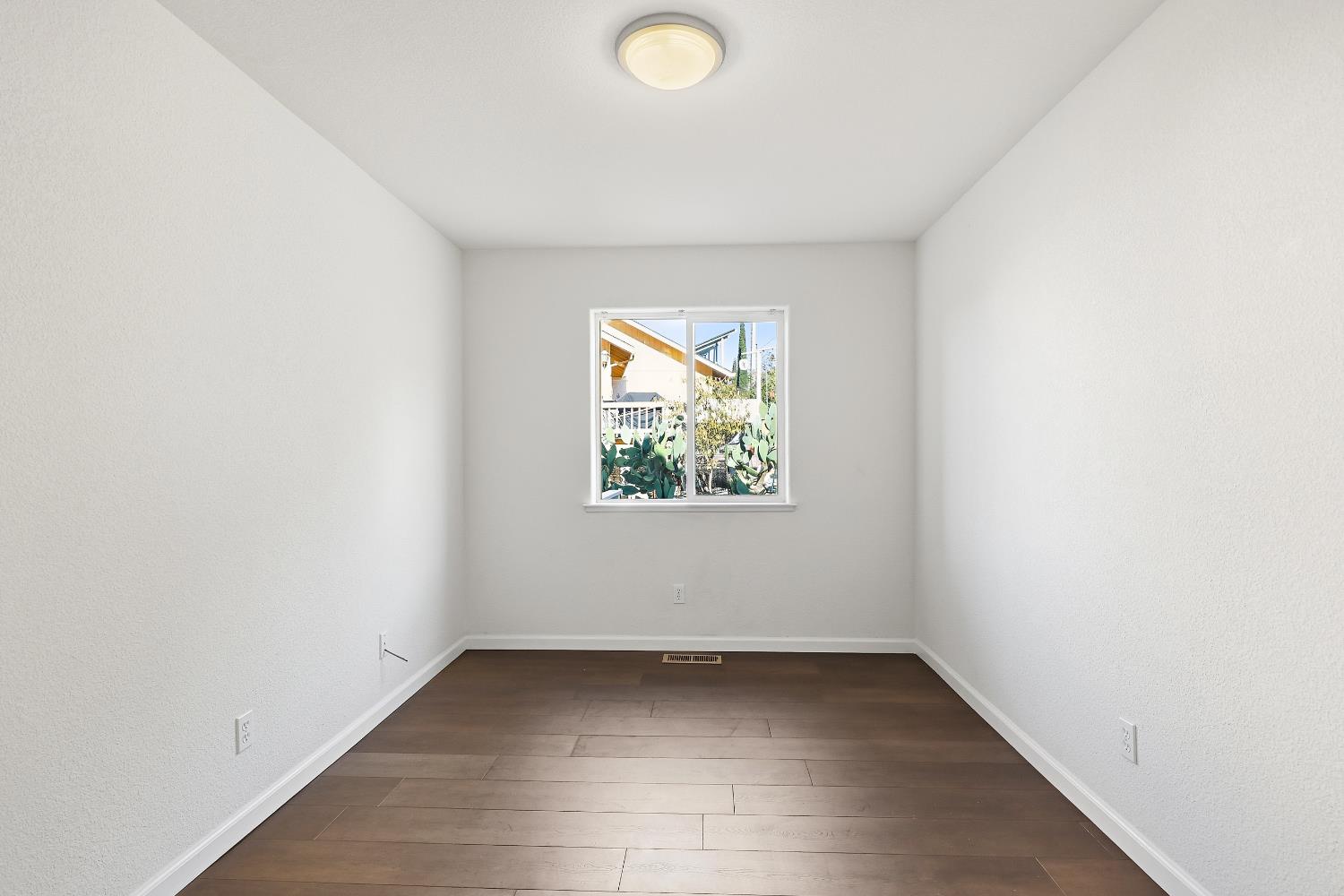 629 Poker Flat, Copperopolis, CA 95228