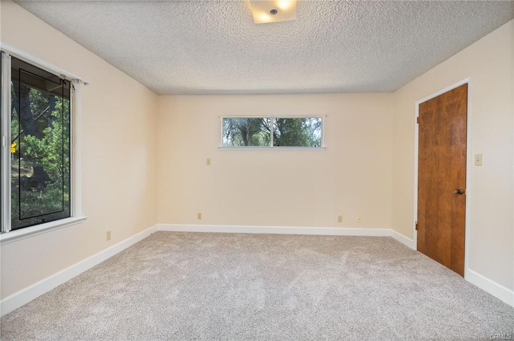32413 Chickasaw Rd, Coarsegold, CA 93614