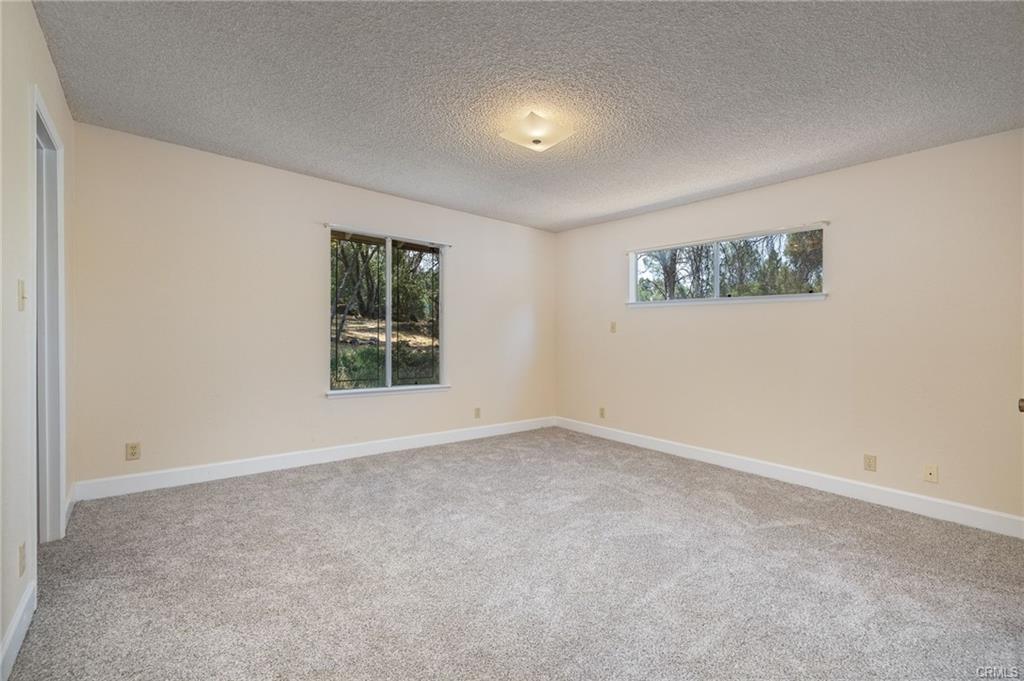 32413 Chickasaw Rd, Coarsegold, CA 93614