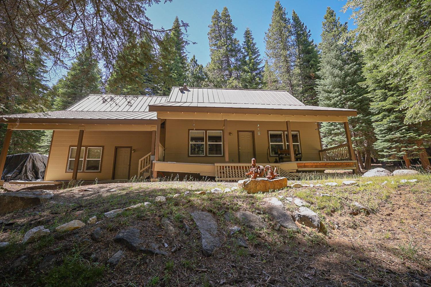 67922 Beasore Rd, Bass Lake, CA 95604