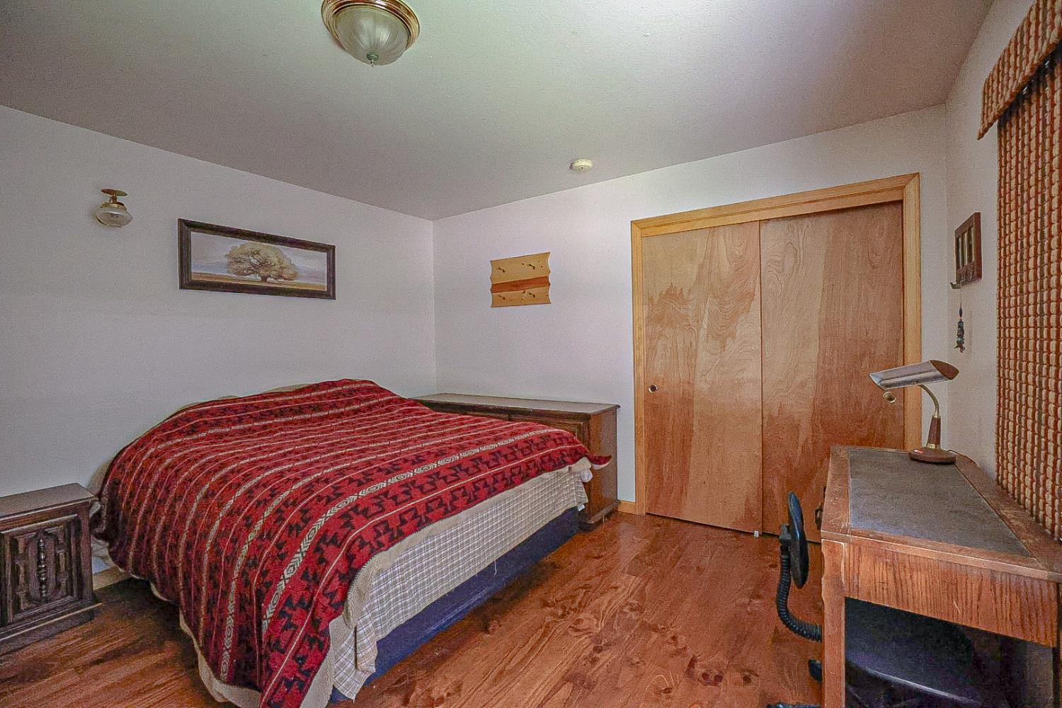 67922 Beasore Rd, Bass Lake, CA 95604