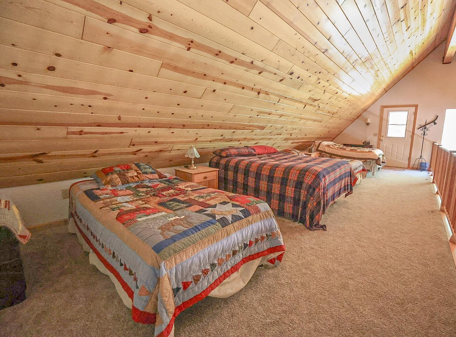 67922 Beasore Rd, Bass Lake, CA 95604