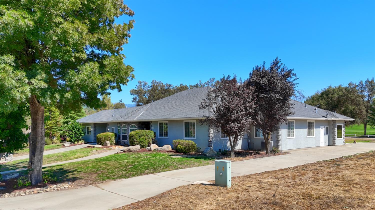 41345 Singing Hills Cir, Ahwahnee, CA 93601