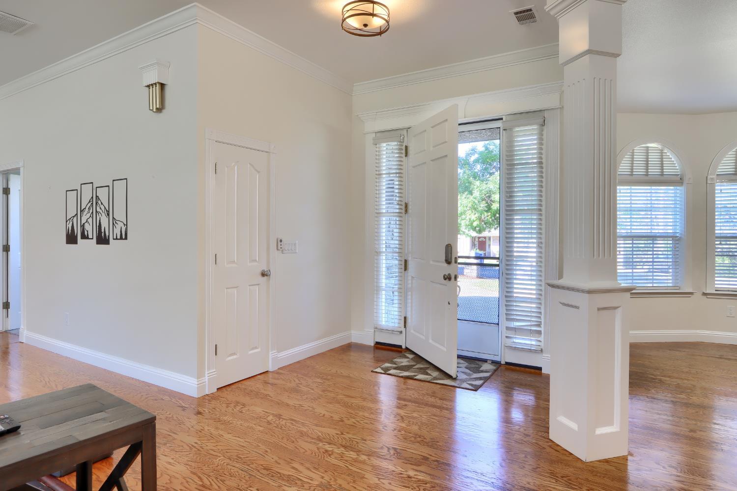 41345 Singing Hills Cir, Ahwahnee, CA 93601
