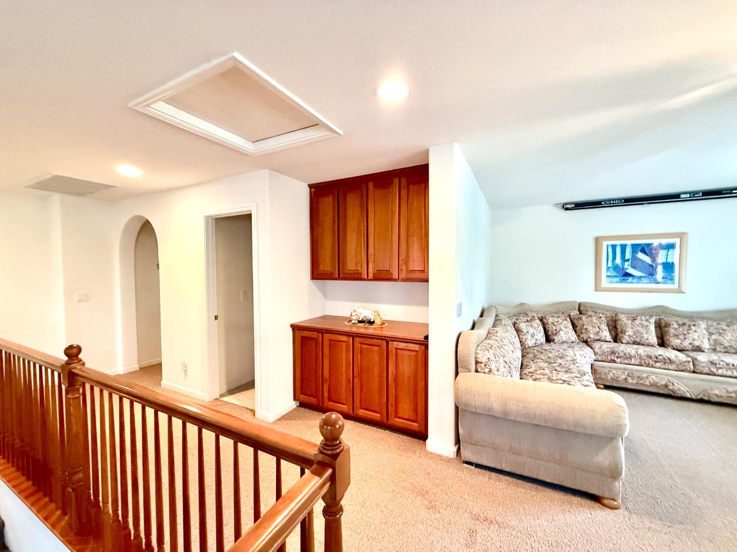 9200 Hunters Creek Way, Chowchilla, CA 93610