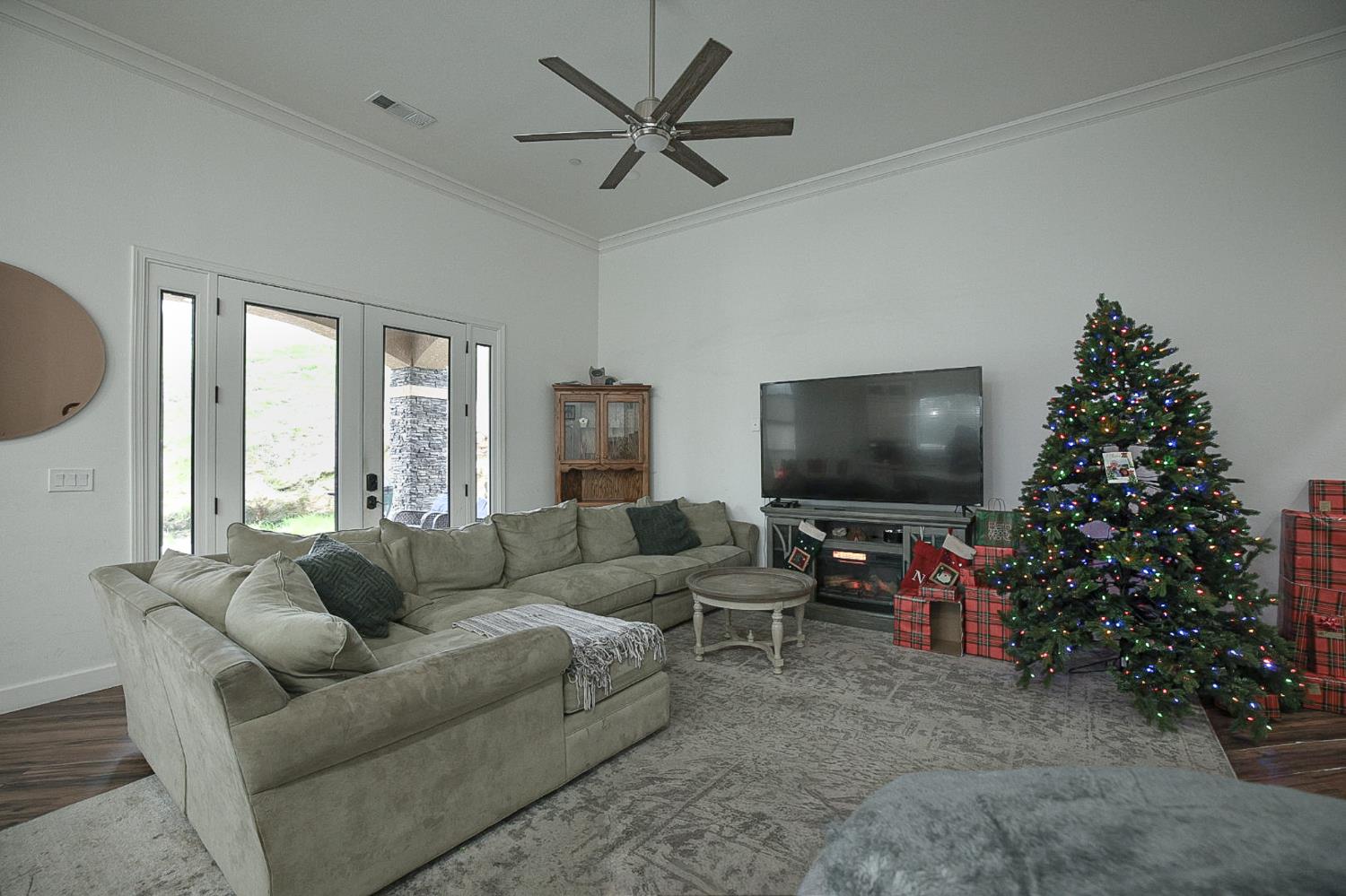 43243 Long Hollow Dr, Coarsegold, CA 93614