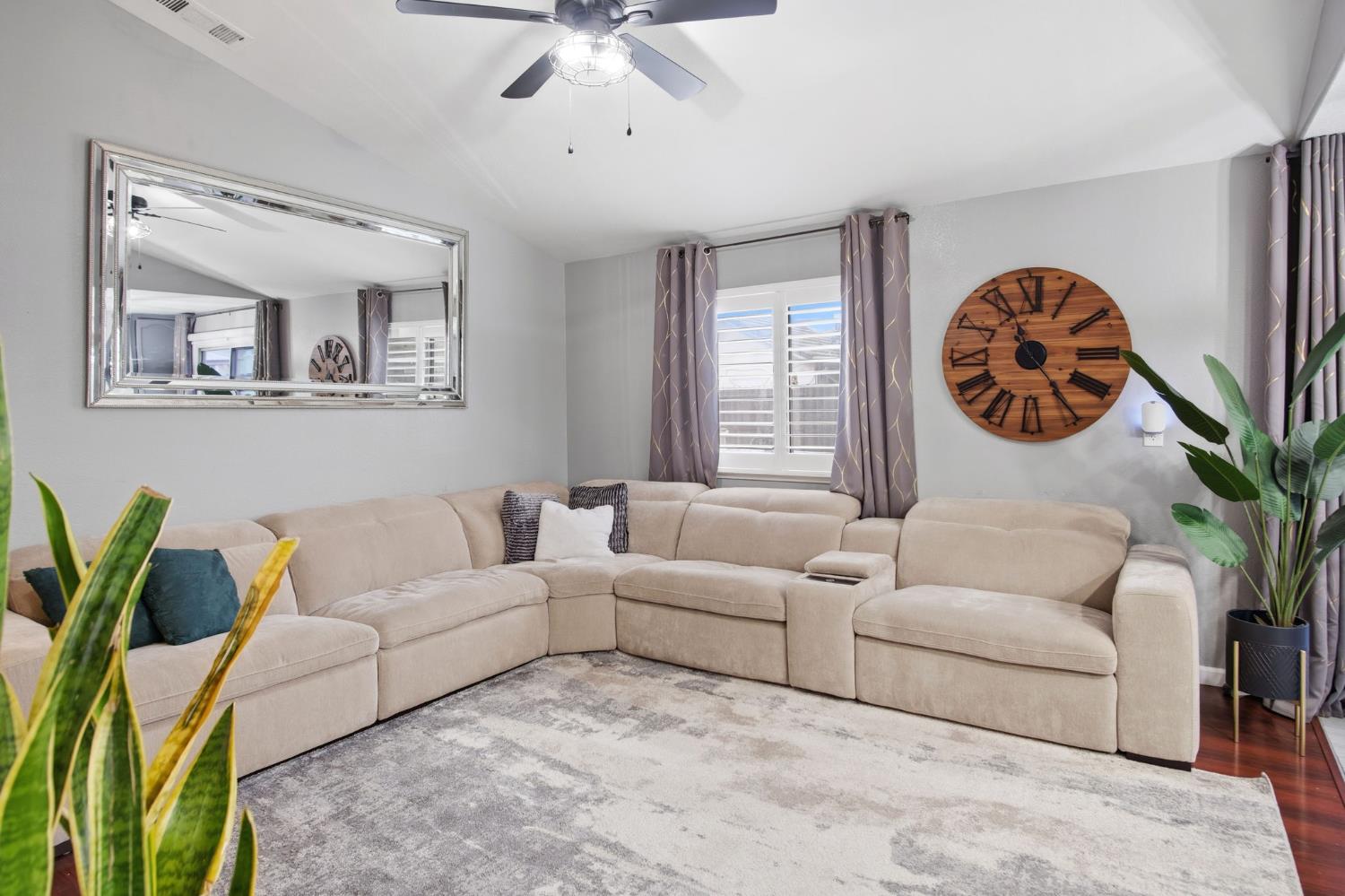 1631 Crusher, Turlock, CA 95350