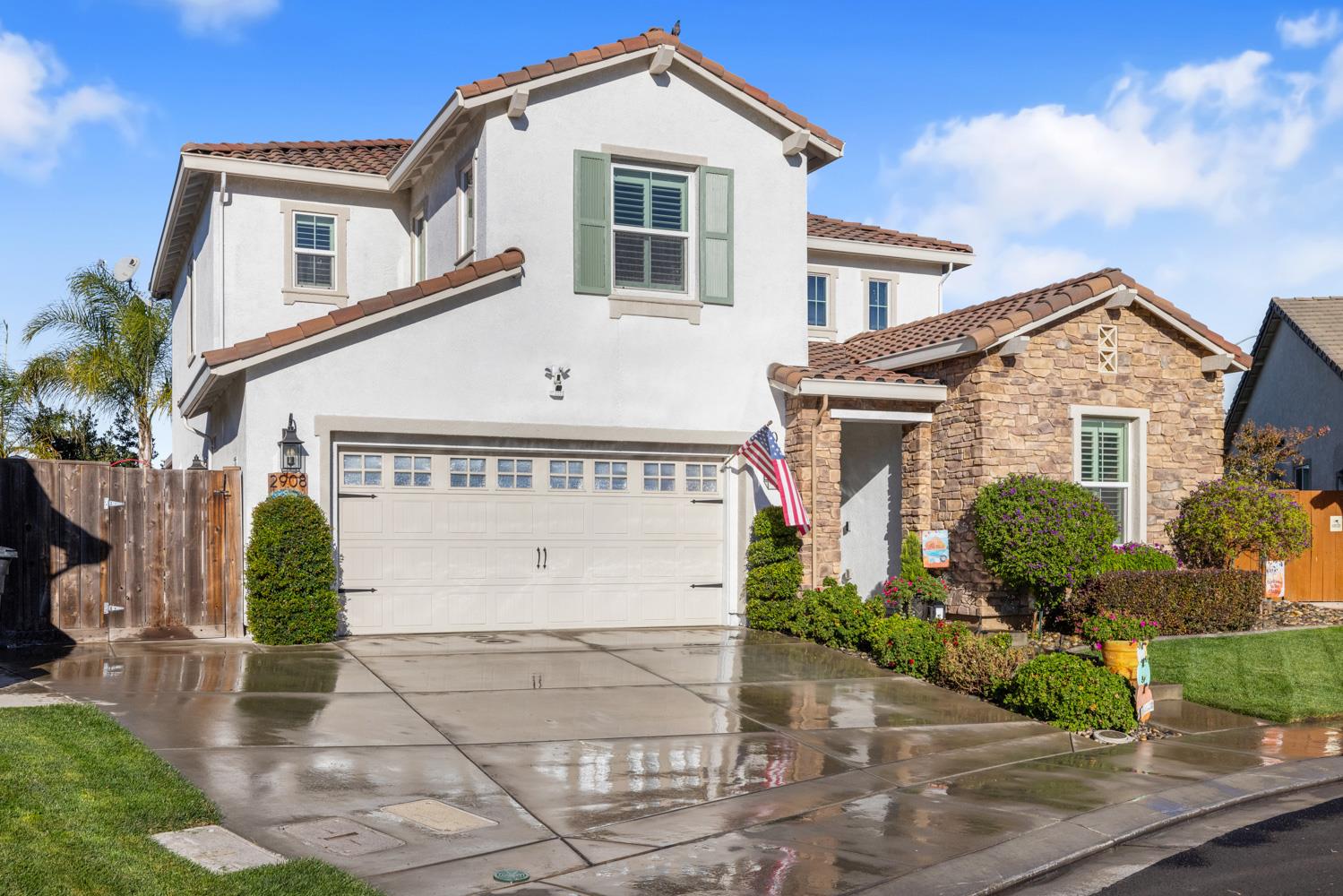 2908 Westport Cir, Oakdale, CA 95361