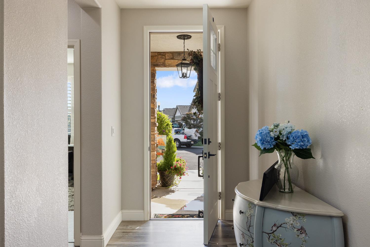 2908 Westport Cir, Oakdale, CA 95361