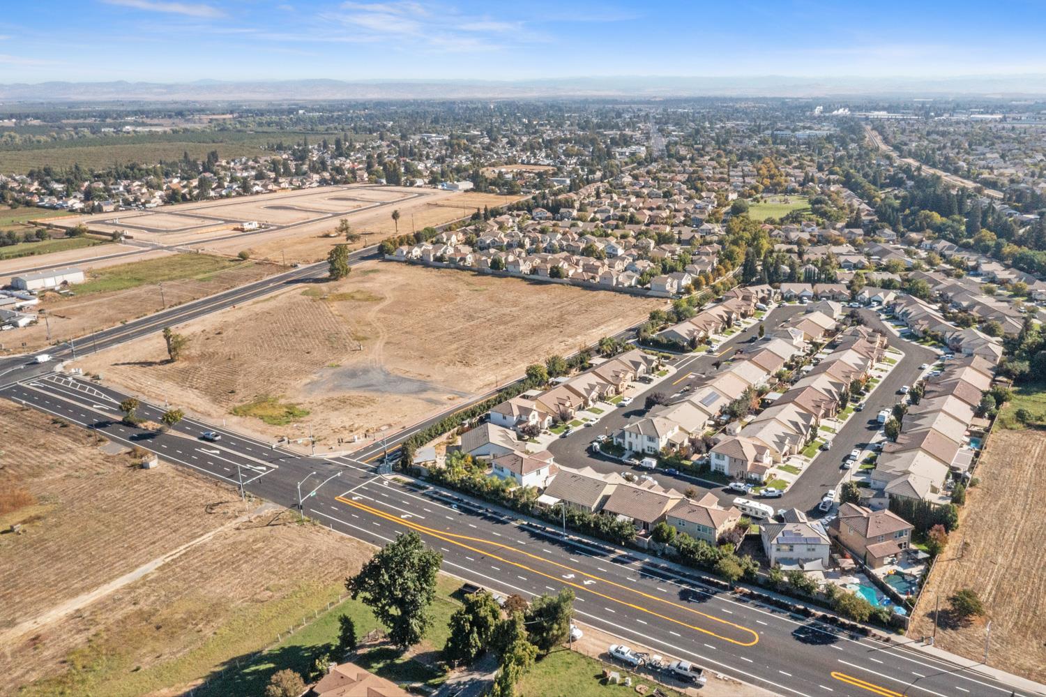 2908 Westport Cir, Oakdale, CA 95361