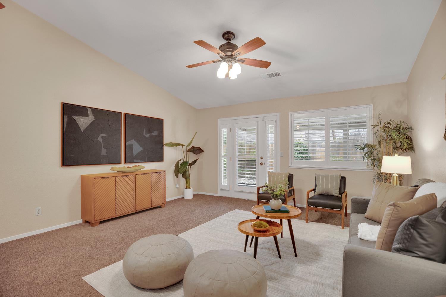 580 Shawn Vines Ave, Oakdale, CA 95361