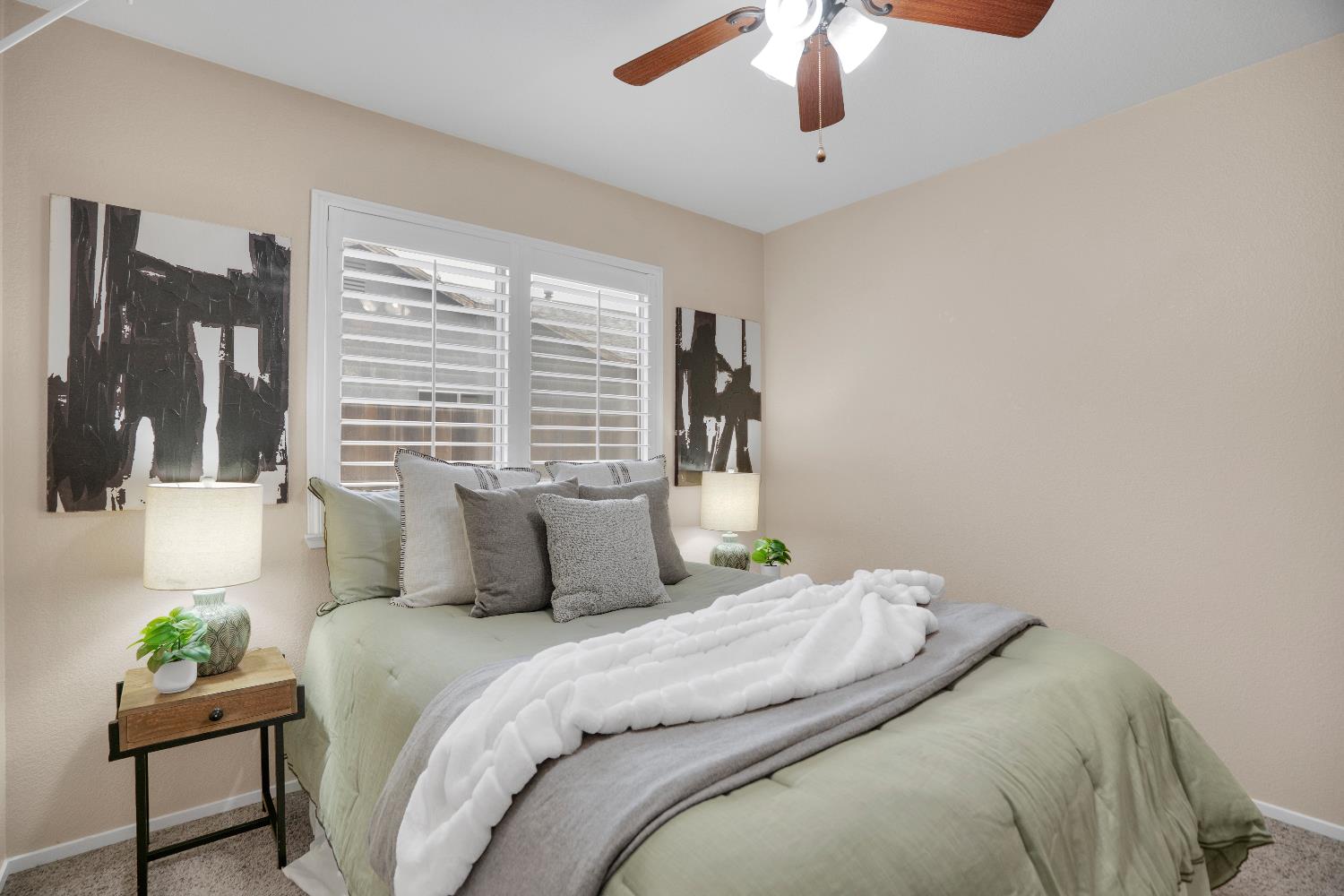 580 Shawn Vines Ave, Oakdale, CA 95361