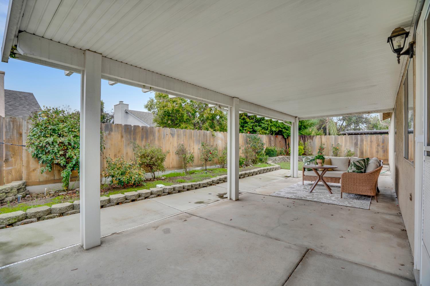 580 Shawn Vines Ave, Oakdale, CA 95361