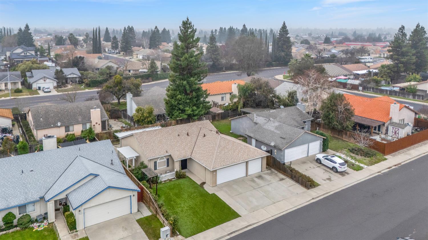 580 Shawn Vines Ave, Oakdale, CA 95361