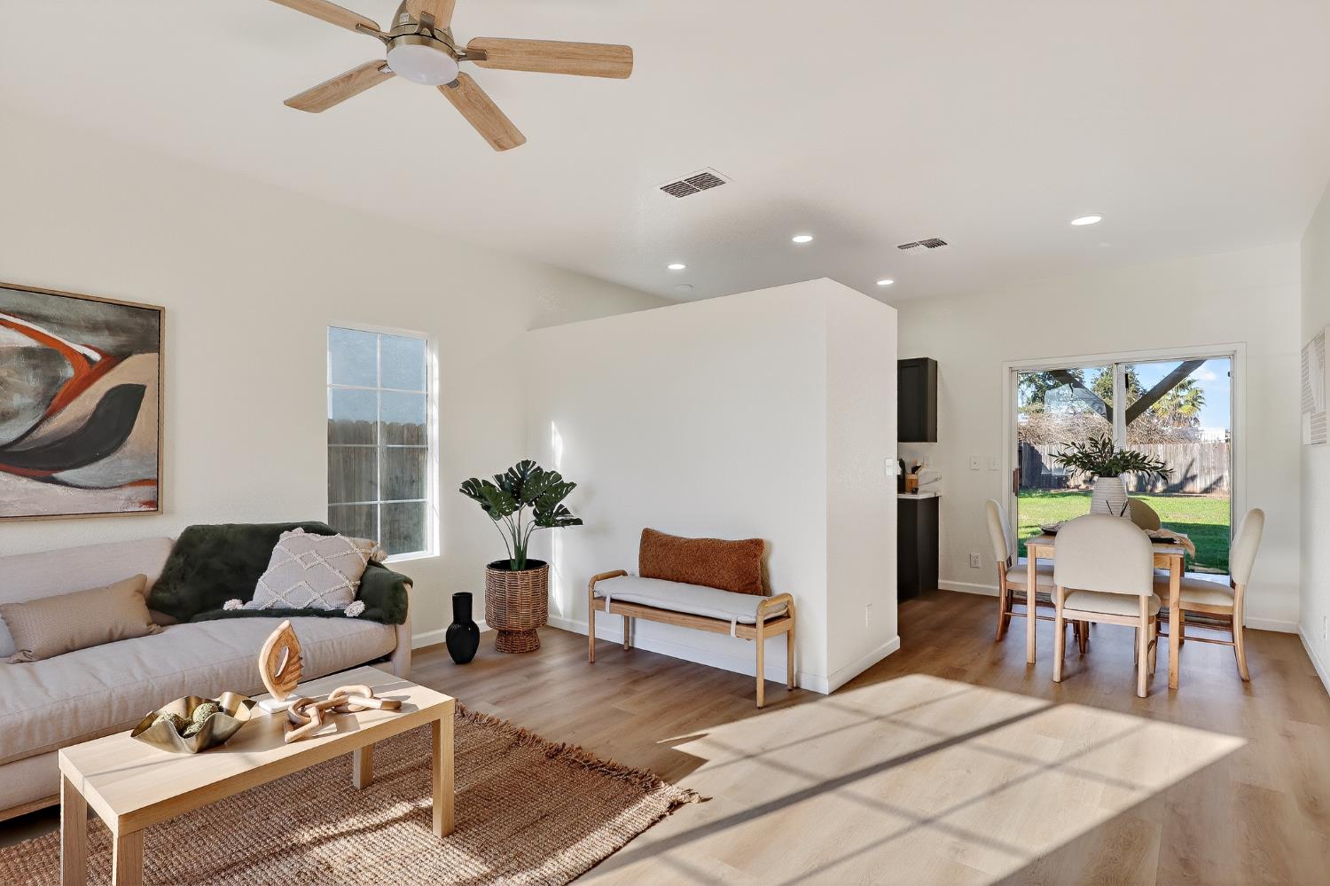 725 Snead Ct, Atwater, CA 95301