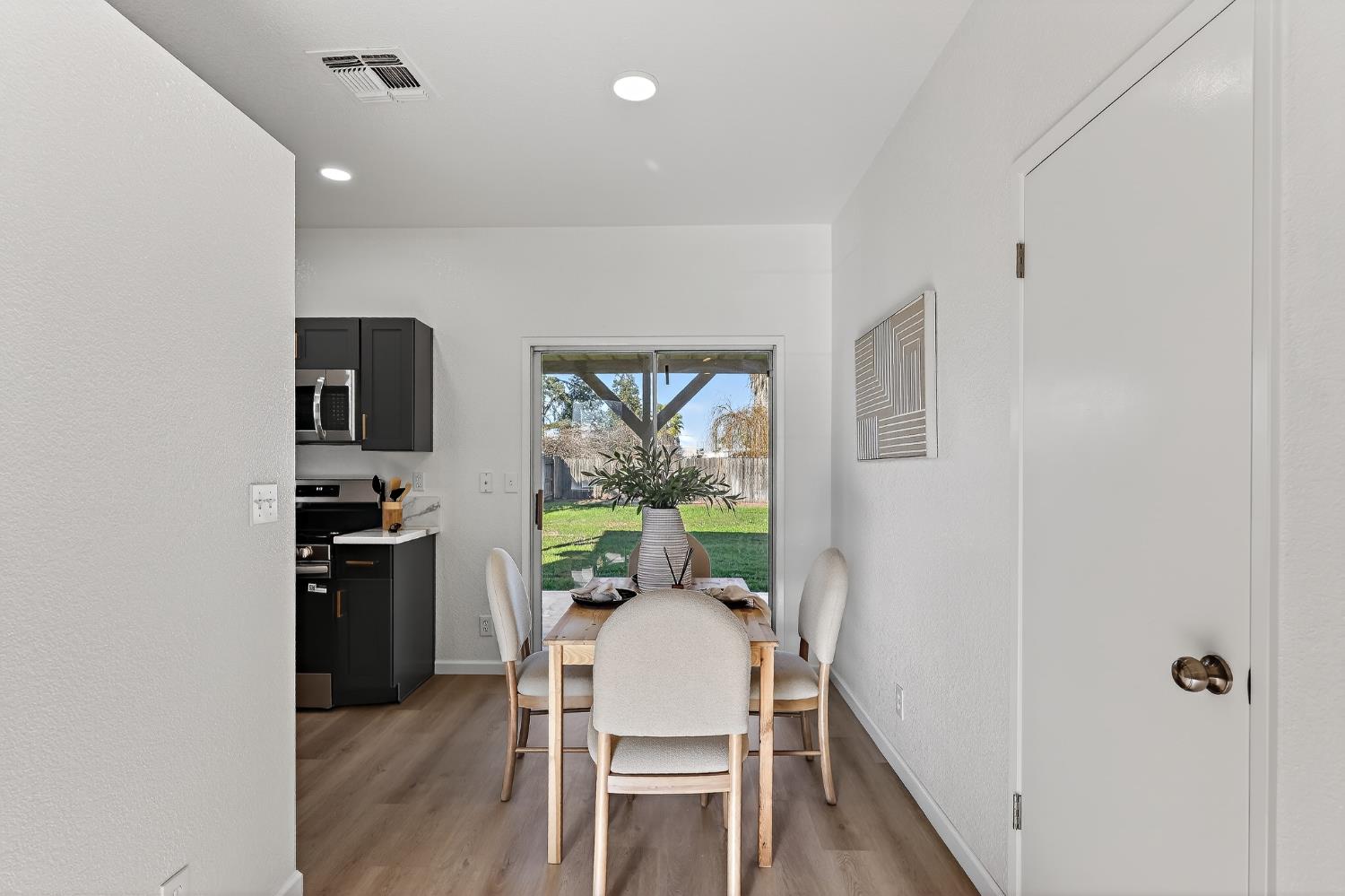 725 Snead Ct, Atwater, CA 95301