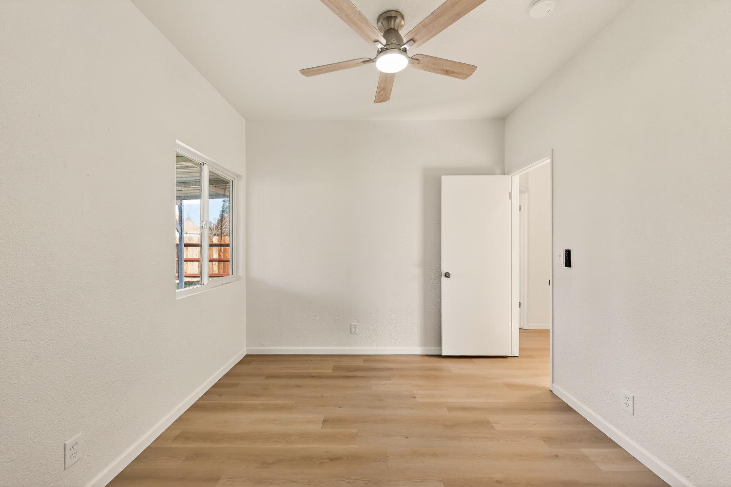 725 Snead Ct, Atwater, CA 95301