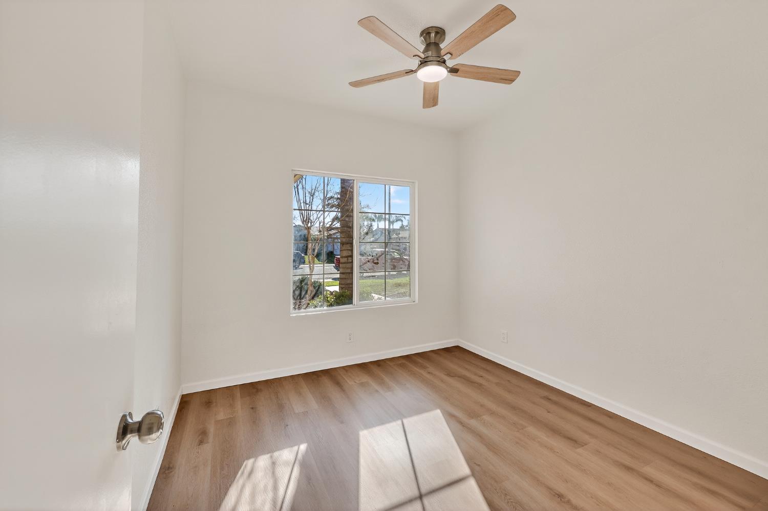 725 Snead Ct, Atwater, CA 95301