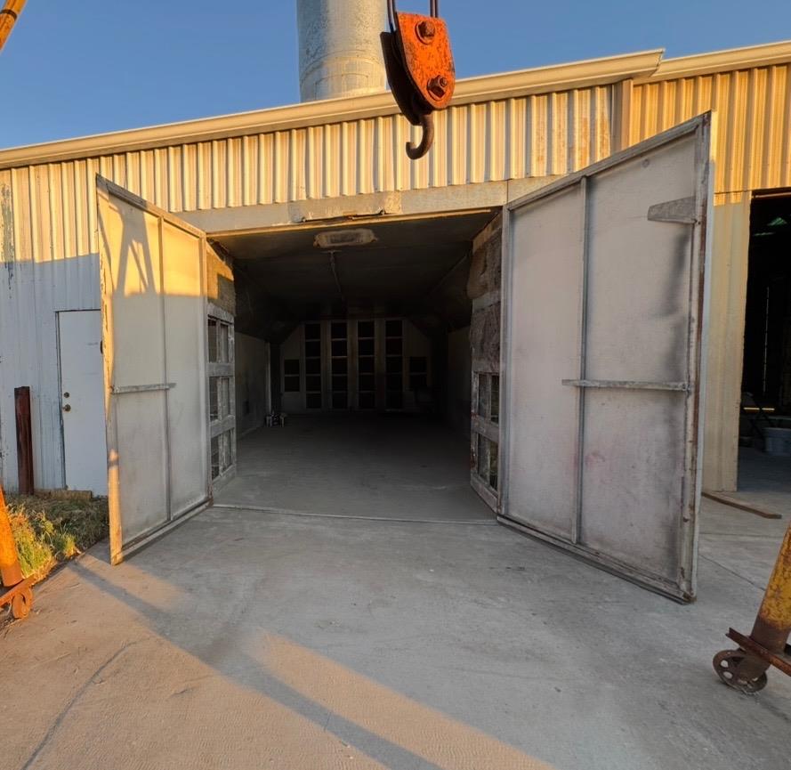 3230 Moore Rd, Ceres, CA 95307