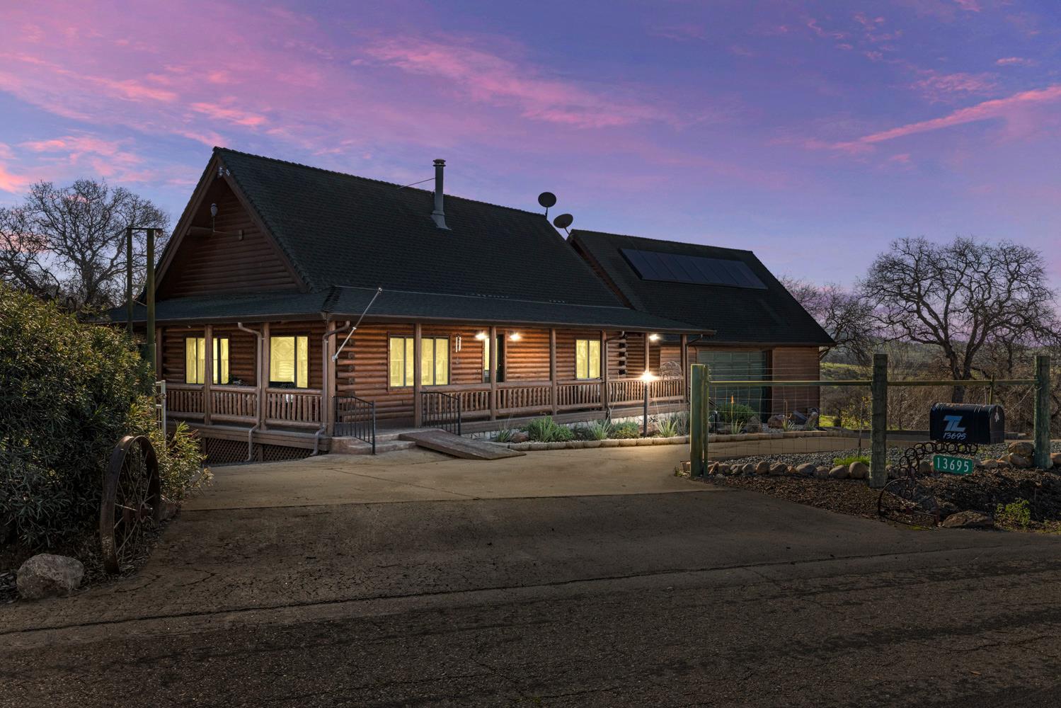 13695 Barro Ct, La Grange, CA 95329