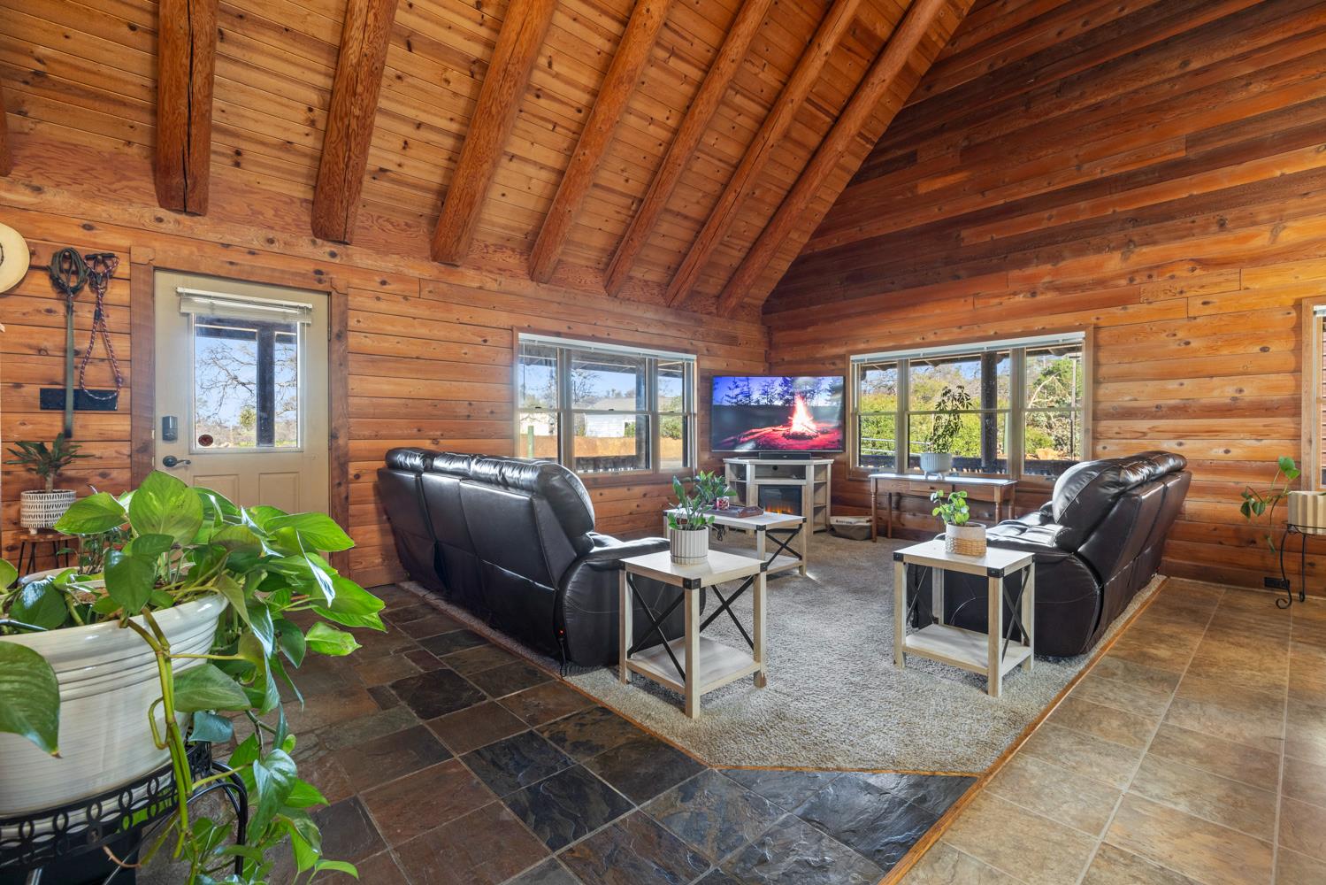 13695 Barro Ct, La Grange, CA 95329