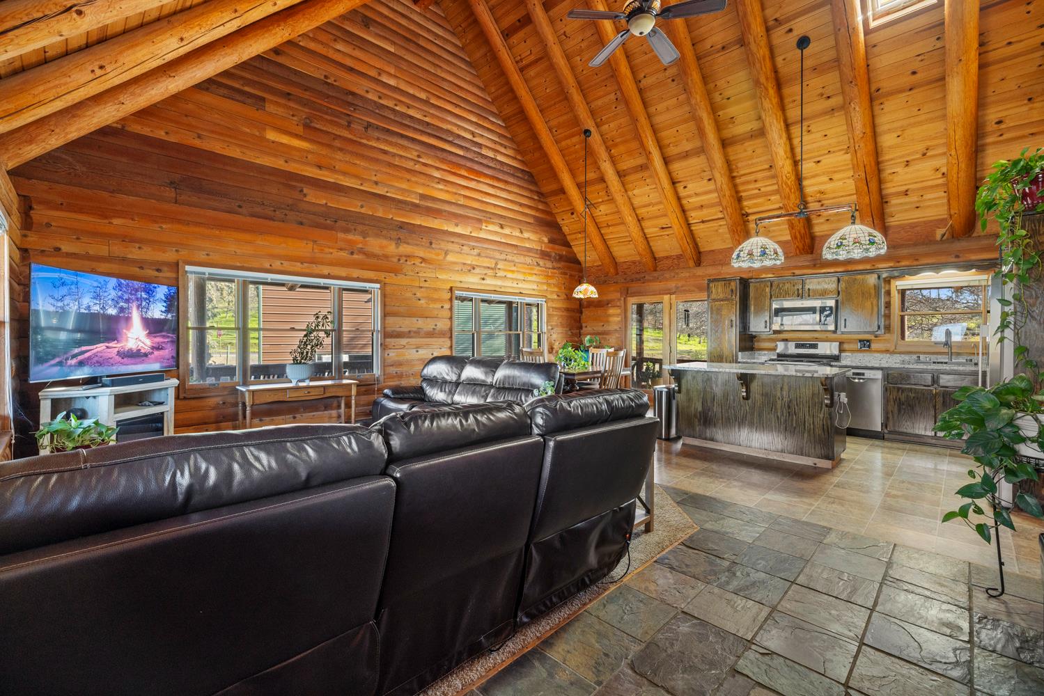 13695 Barro Ct, La Grange, CA 95329