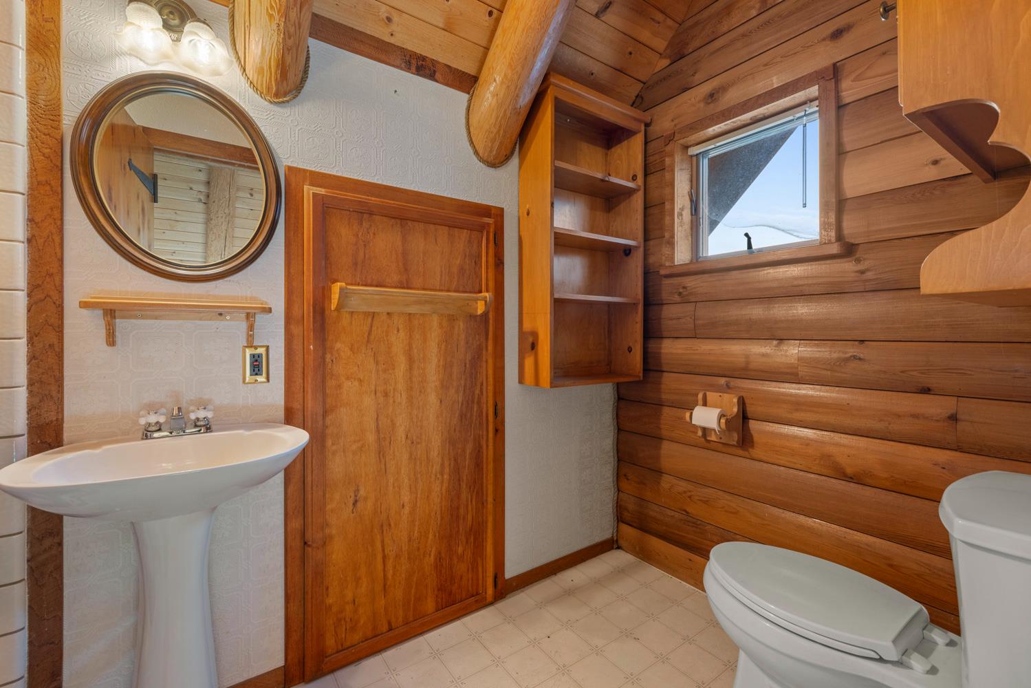 13695 Barro Ct, La Grange, CA 95329