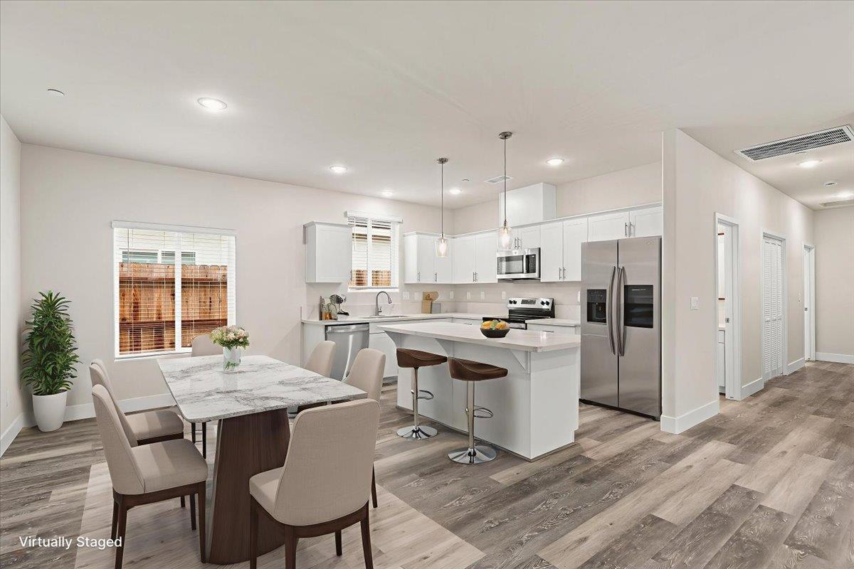 1415 Villa Way, Modesto, CA 95351