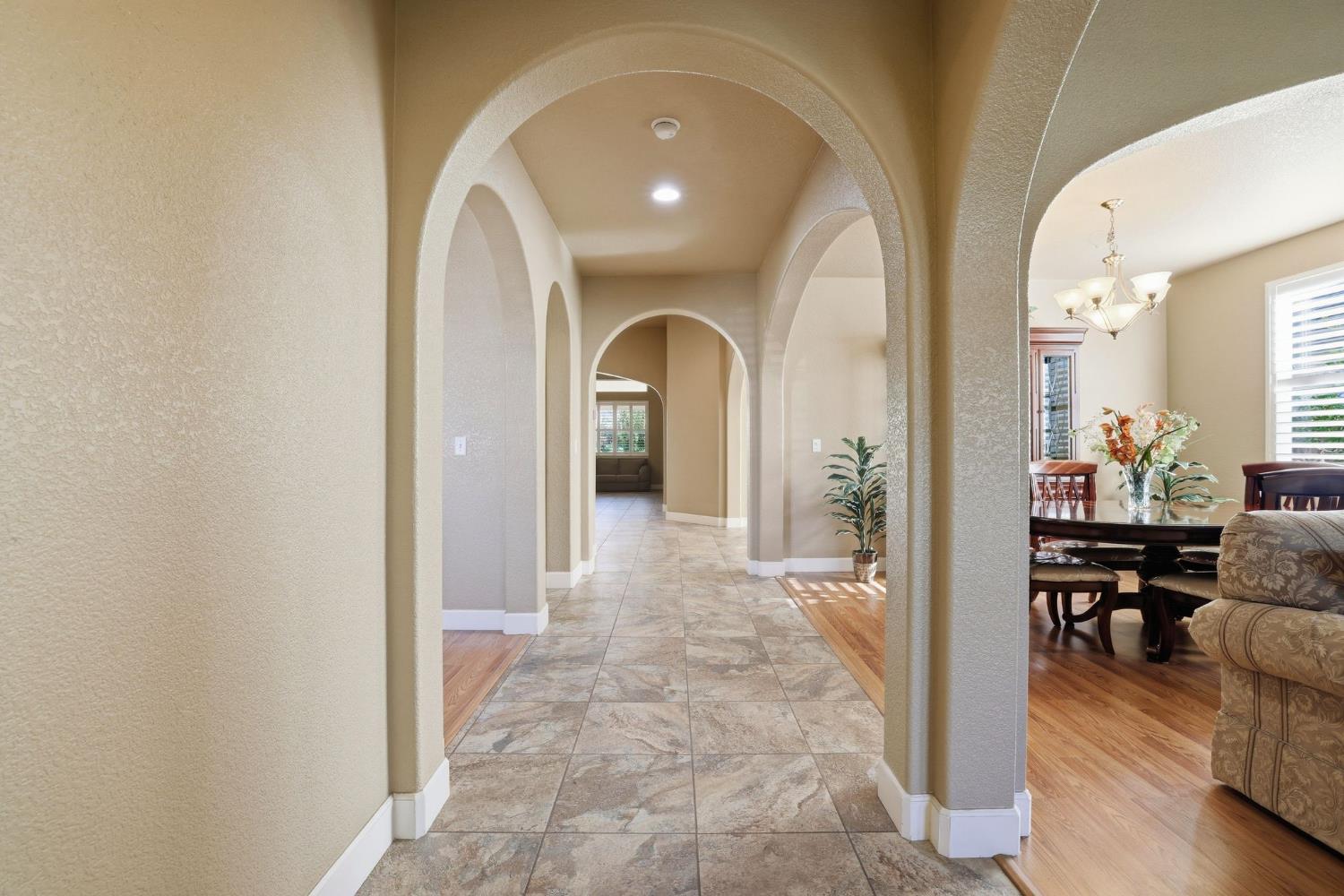 1730 Tasca Ln, Manteca, CA 95337