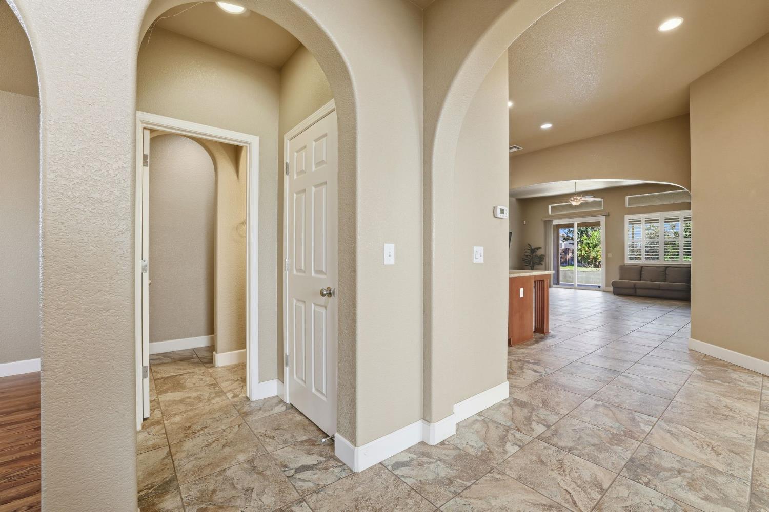 1730 Tasca Ln, Manteca, CA 95337