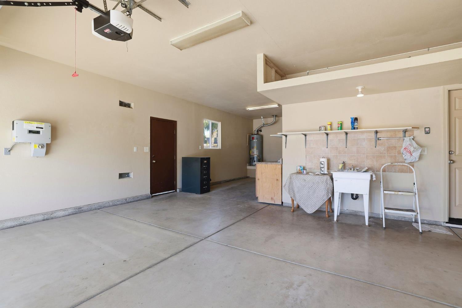 1730 Tasca Ln, Manteca, CA 95337