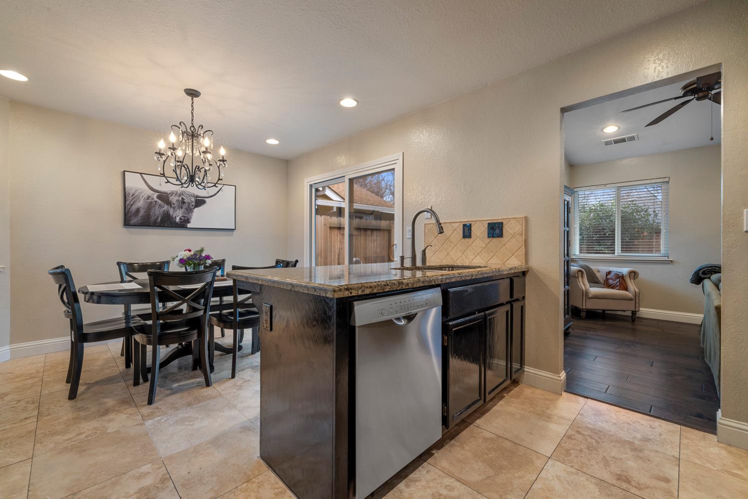 3205 Harbor Dr, Modesto, CA 95355