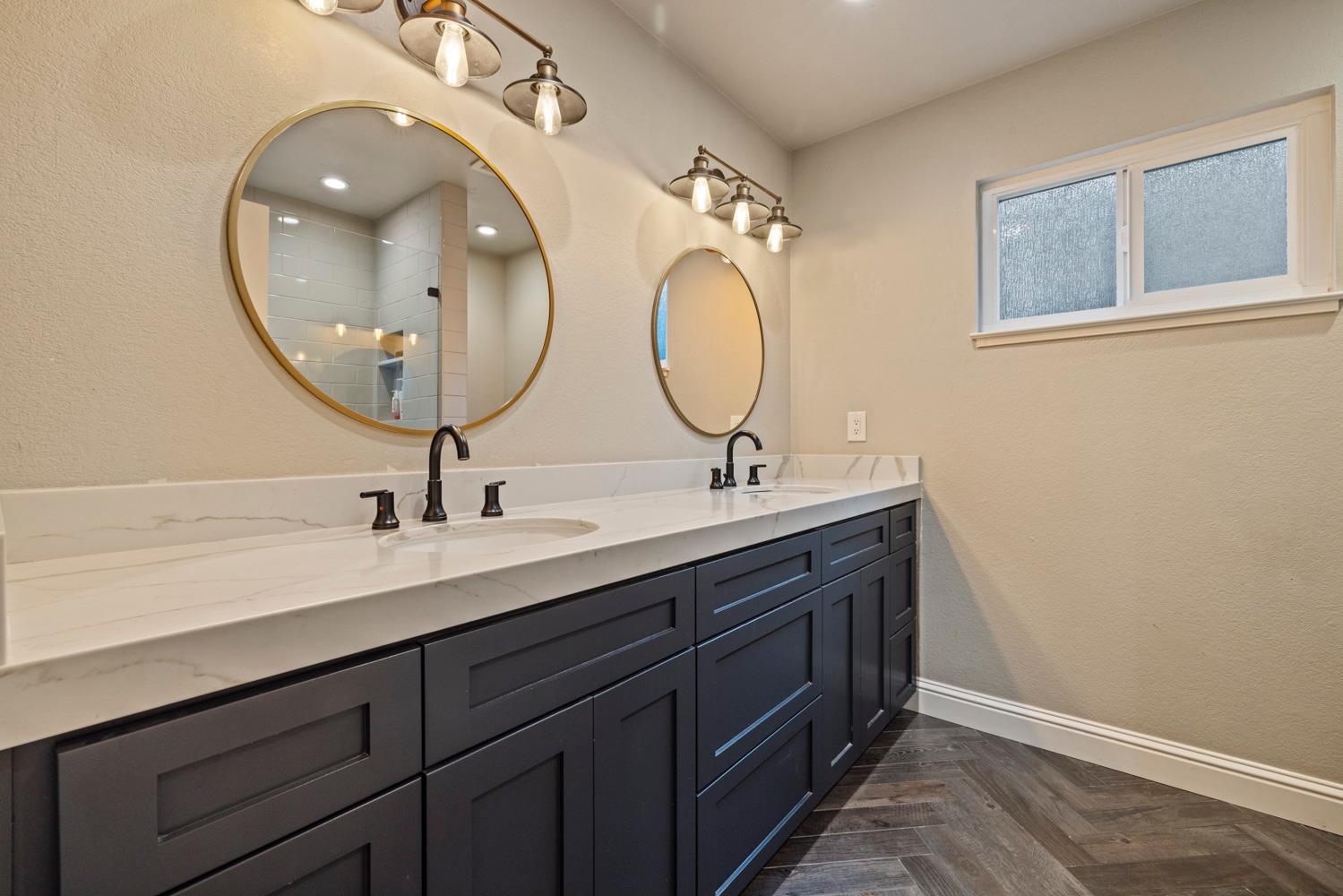 3205 Harbor Dr, Modesto, CA 95355