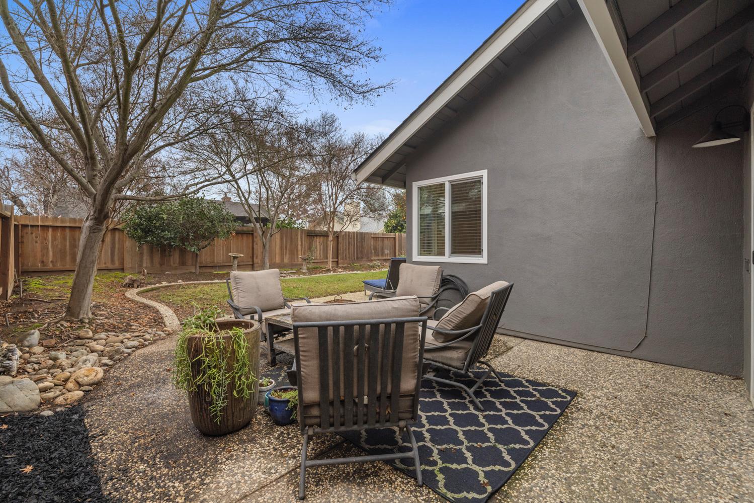 3205 Harbor Dr, Modesto, CA 95355