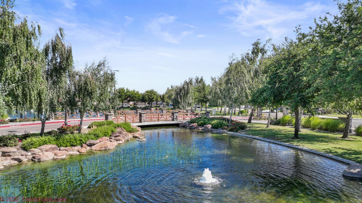 2381 Nutwood Pl, Manteca, CA 95336