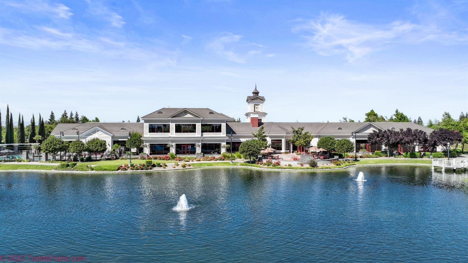 2381 Nutwood Pl, Manteca, CA 95336