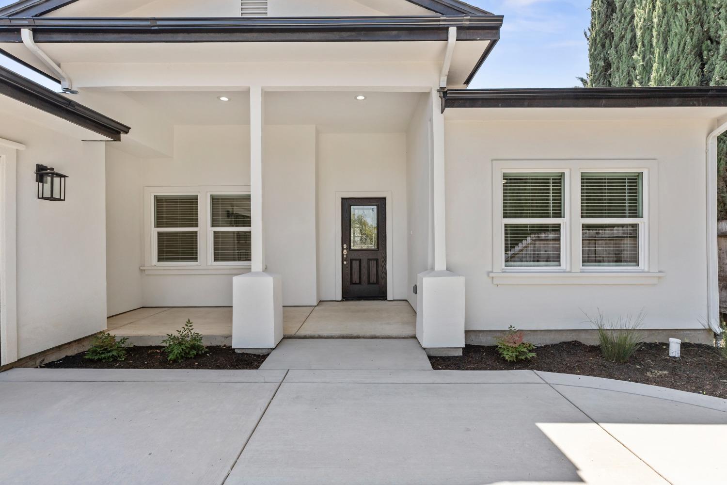 232 E Roseburg Ave, Modesto, CA 95350