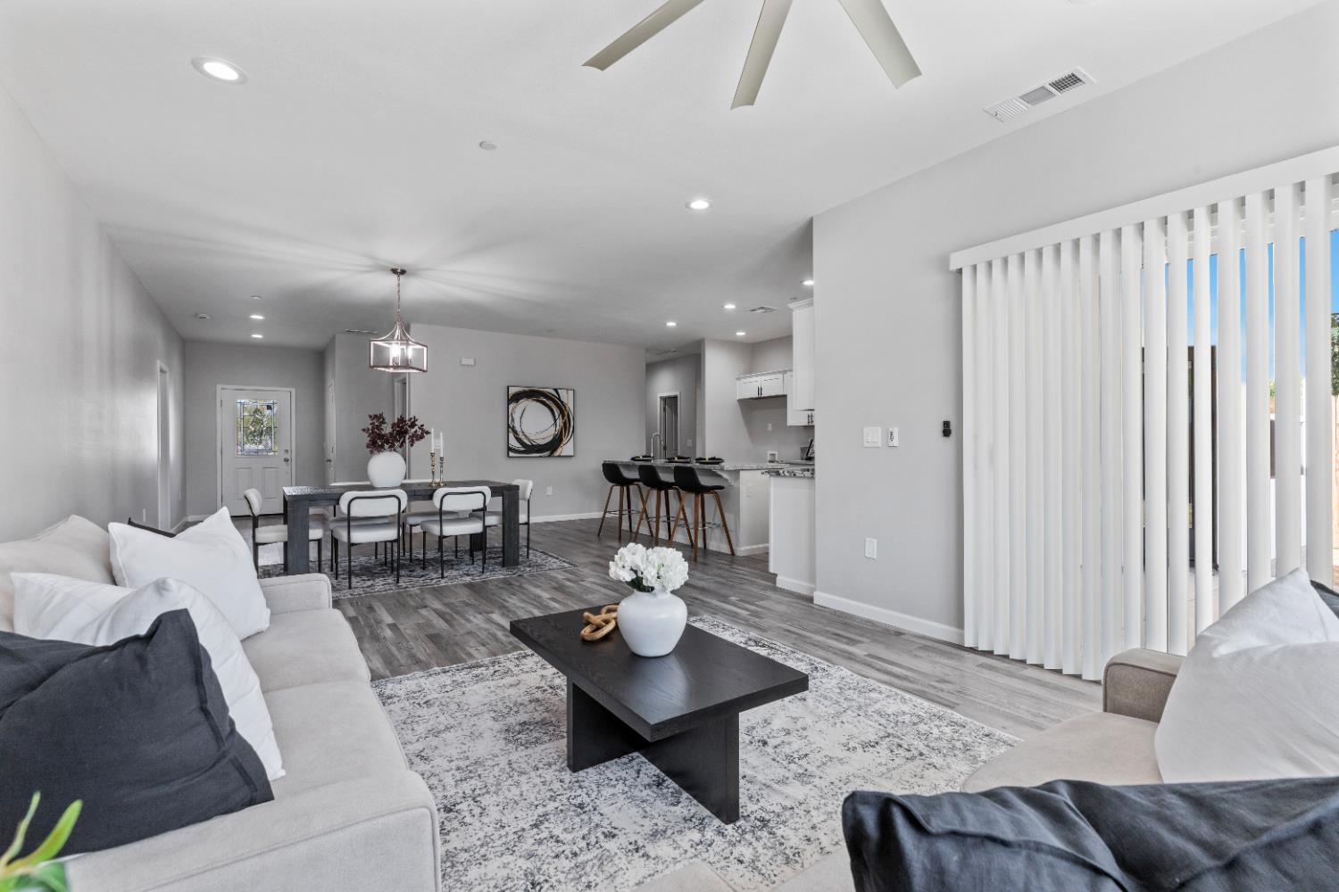 232 E Roseburg Ave, Modesto, CA 95350