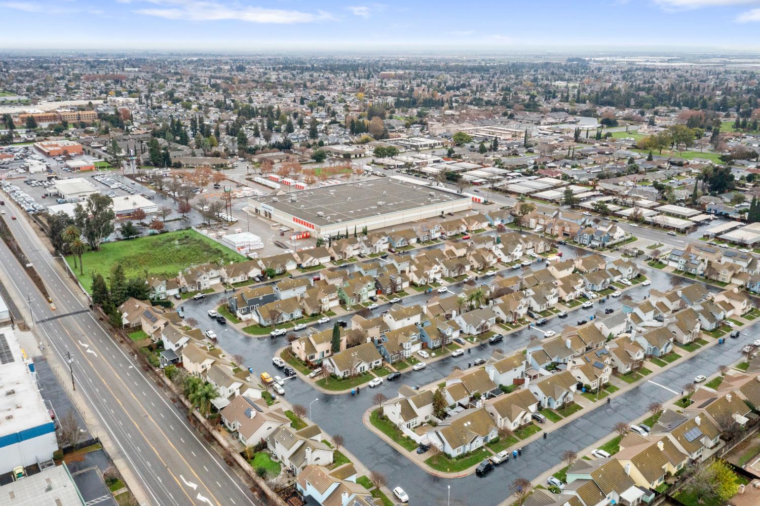 153 Quarry Stone Way, Manteca, CA 95336