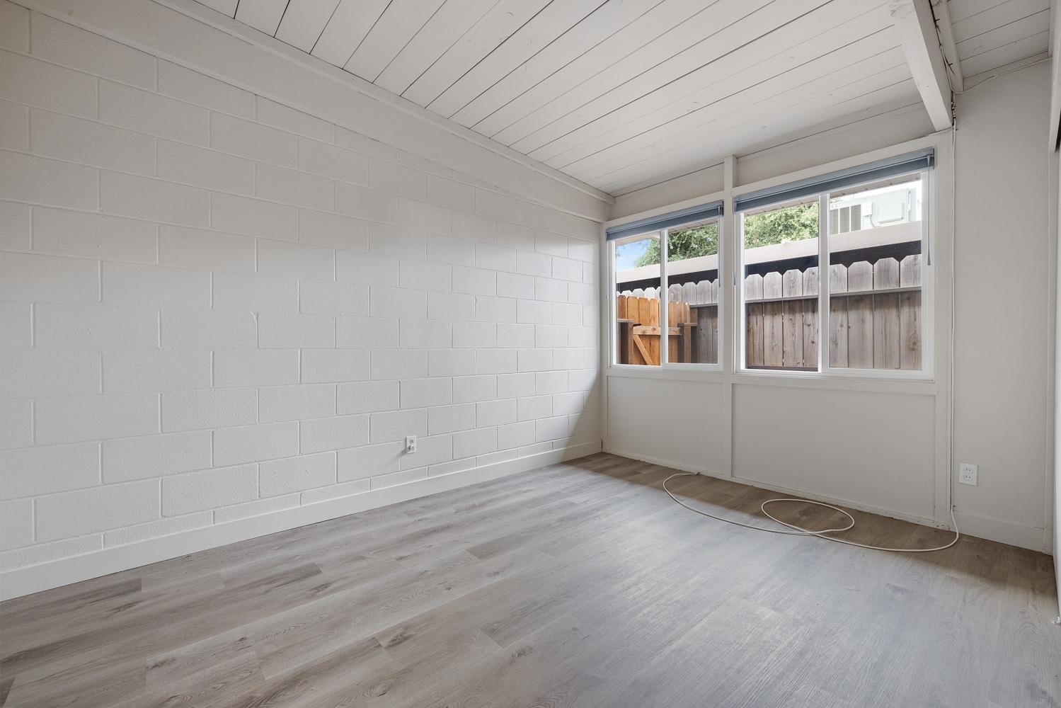 2023 Ellis St, Modesto, CA 95354