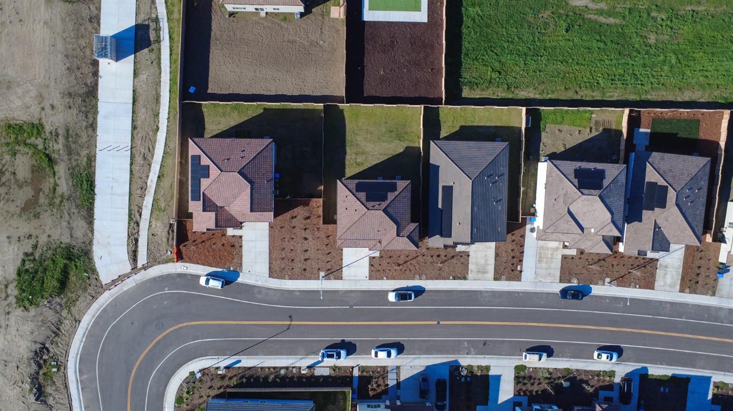 319 Spumante Ln, Manteca, CA 95337