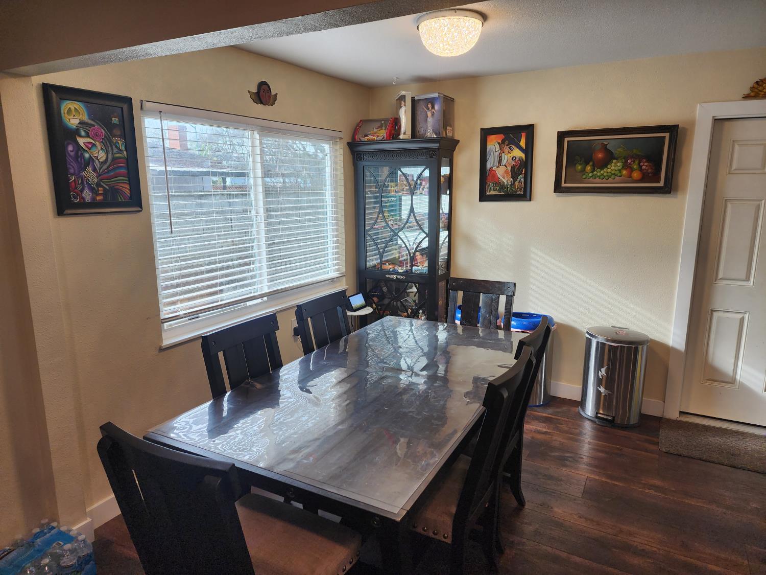 2006 Norman Way, Modesto, CA 95350