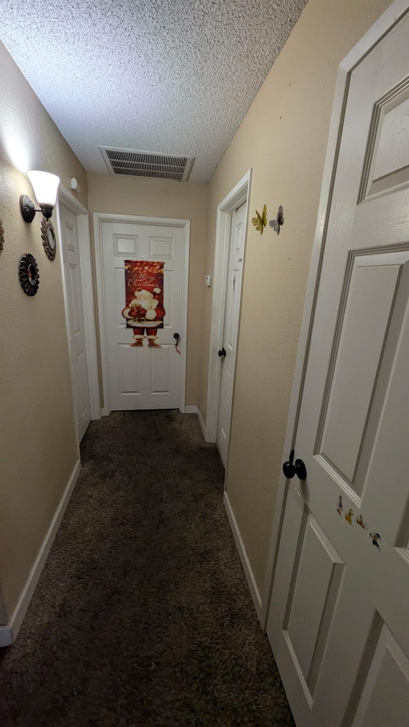 3115 E Clinton Ave, Fresno, CA 93703