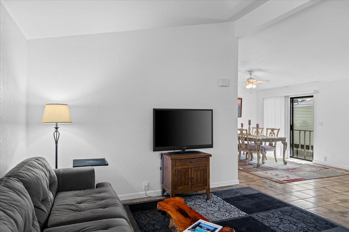 1500 Held Ave #79, Modesto, CA 95355