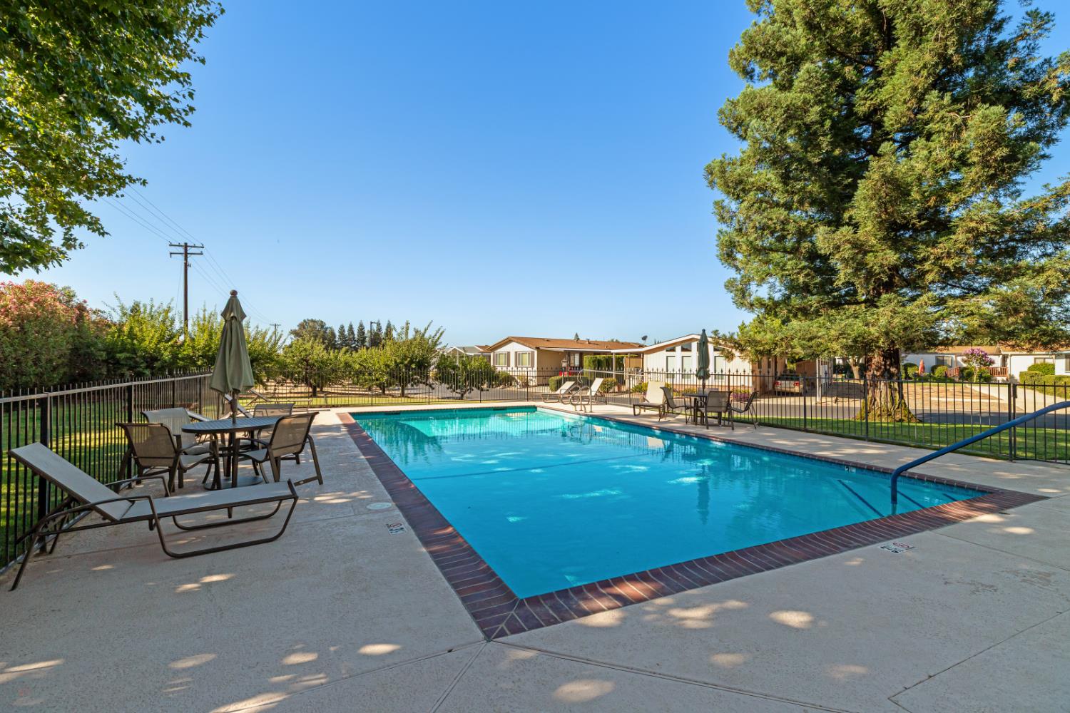 1500 Held Ave #79, Modesto, CA 95355