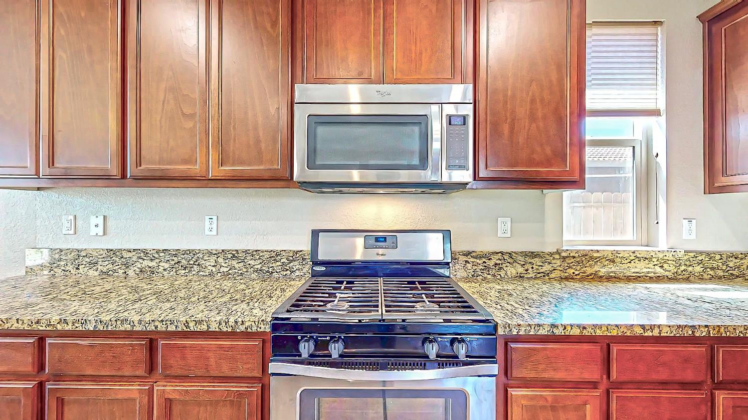 4638 Cherry Blossom Ln, Turlock, CA 95382