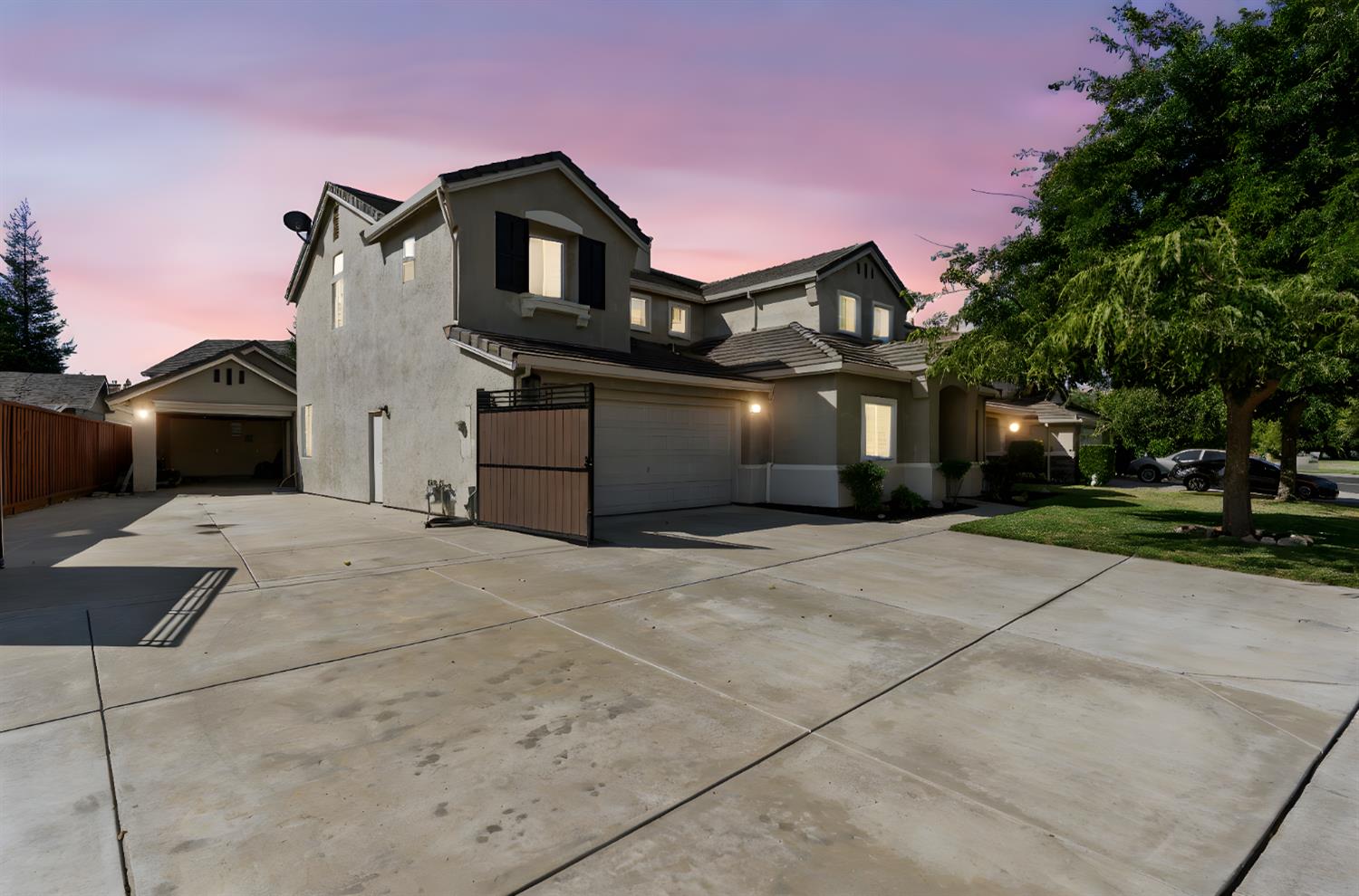 864 Heartland Dr, Manteca, CA 95337