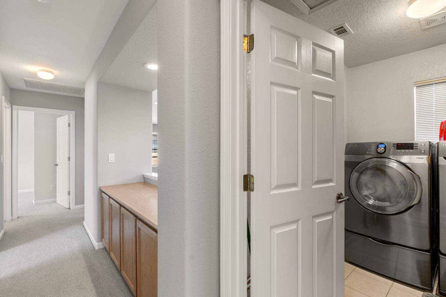 864 Heartland Dr, Manteca, CA 95337