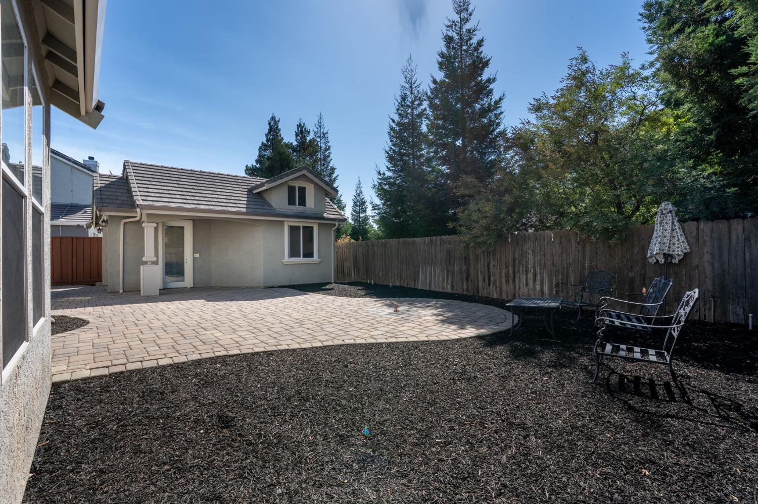 864 Heartland Dr, Manteca, CA 95337